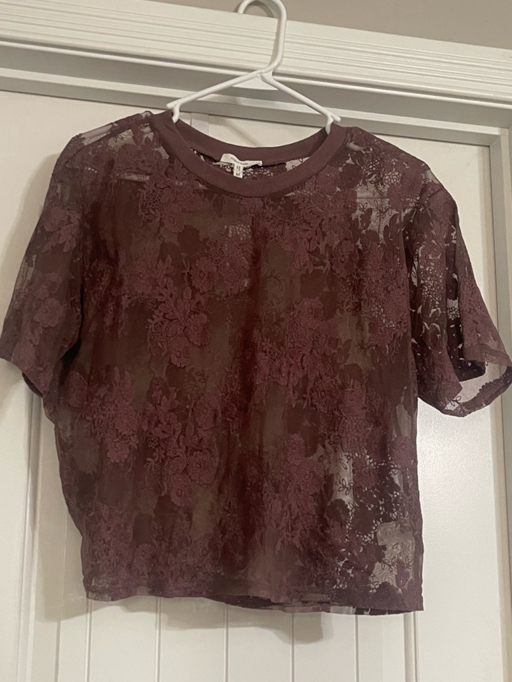 Maurices Floral Lace Short Sleeve Sheer Top in Mauve